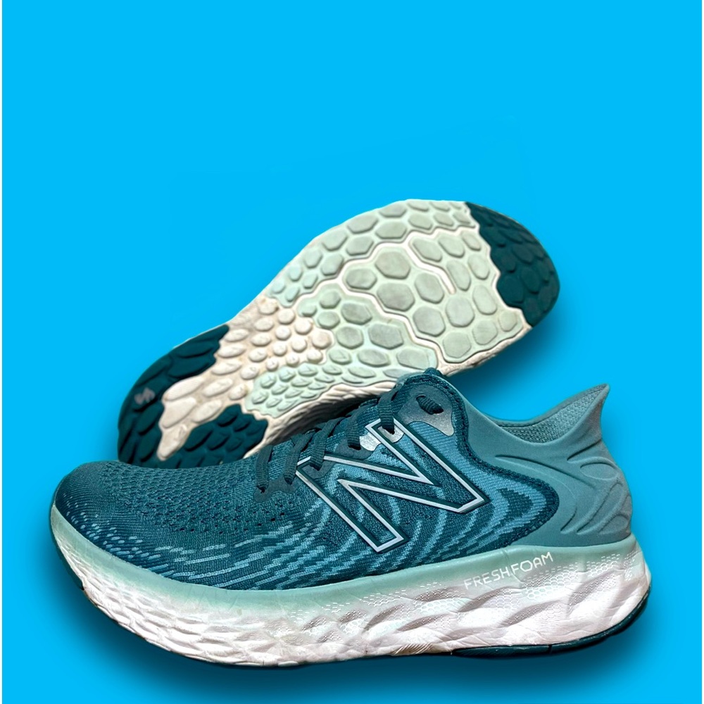 Size 9.5/11W - New Balance Fresh Foam 1080v11 Cyclone Blue - Great Condition